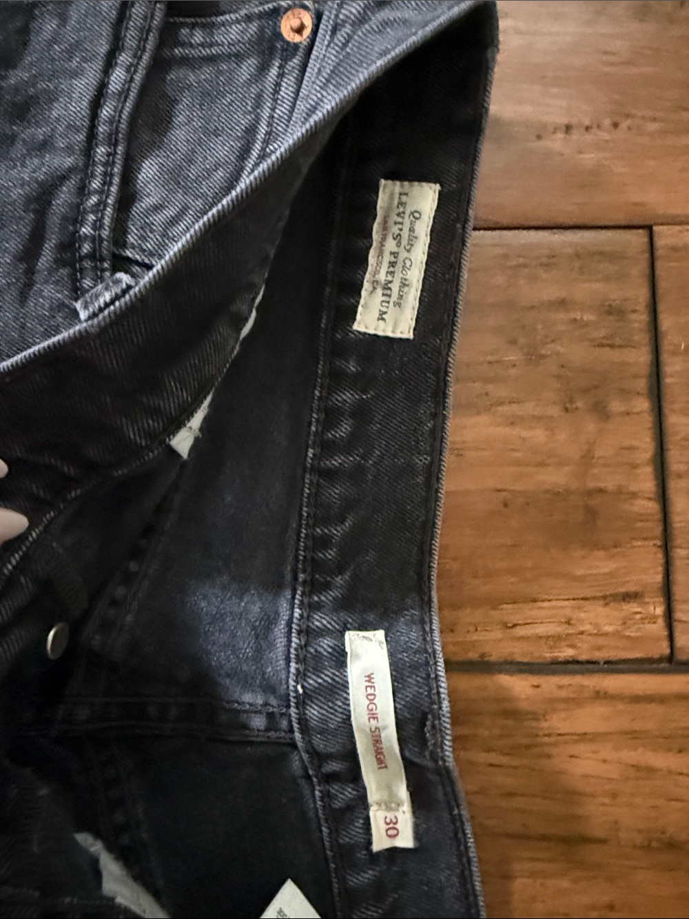 Levi’s wedgie straight Women's Jeans - Picture 2 of 6